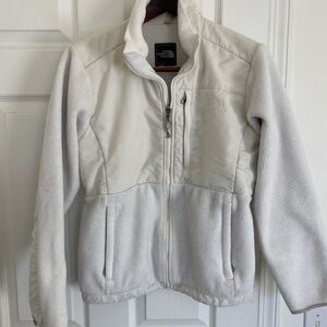 The North Face Women's Cream Puffer Jacket